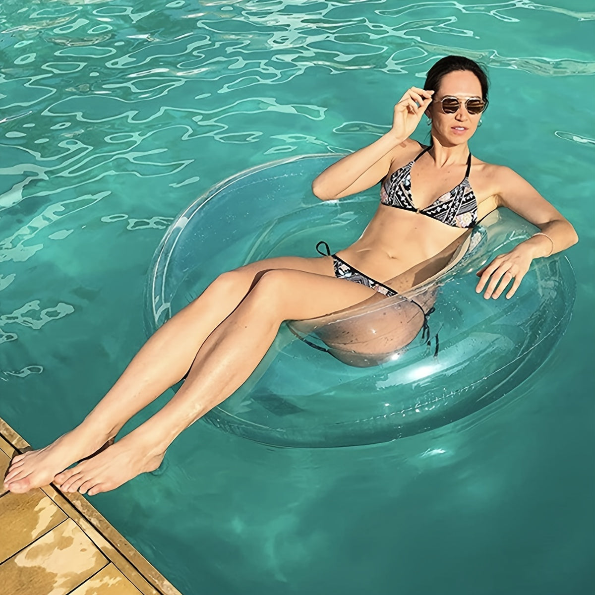 Deluxe Transparent Round Swim Ring for Adults - Durable, Thickened, Uncharged, PVC Swimming Circle with Enhanced Buoyancy - Suitable for Ages 14 and Up, Perfect Beach and Pool Accessory for Summer Fun